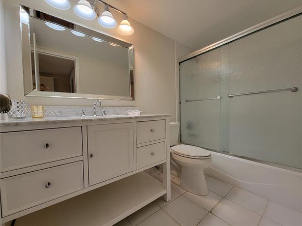 2030 S Ocean Dr 1804, Hallandale Beach FL 33009