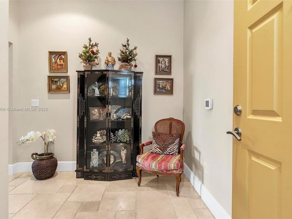 8390 SW 72nd Ave 320, Miami FL 33143