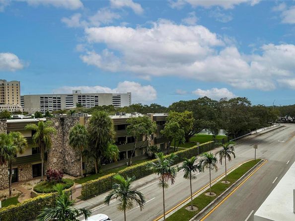 8390 SW 72nd Ave 320, Miami FL 33143