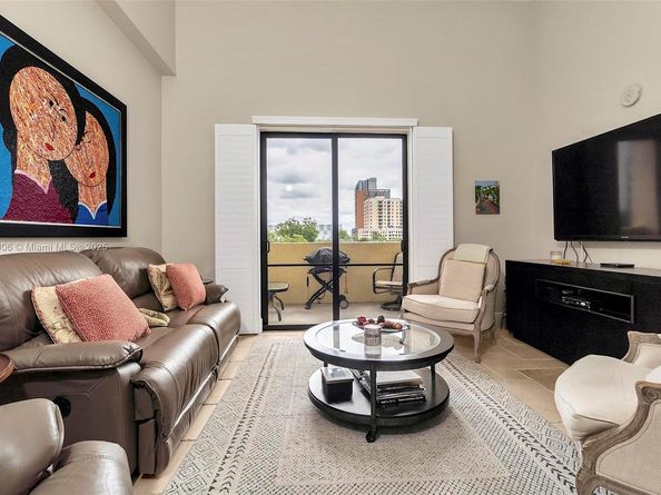 8390 SW 72nd Ave 320, Miami FL 33143