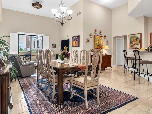 8390 SW 72nd Ave 320, Miami FL 33143