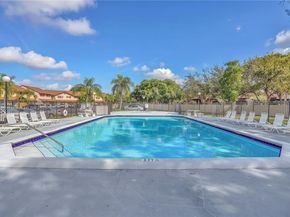 9747 NW 37th St 9747, Sunrise FL 33351