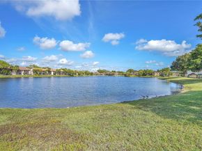9747 NW 37th St 9747, Sunrise FL 33351