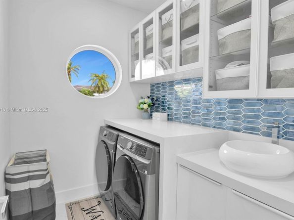 2578 NW 63rd Ln, Boca Raton FL 33496