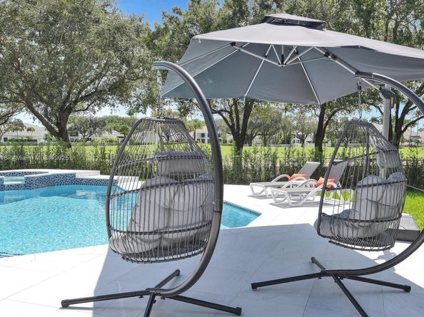 2578 NW 63rd Ln, Boca Raton FL 33496