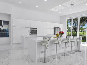 2578 NW 63rd Ln, Boca Raton FL 33496