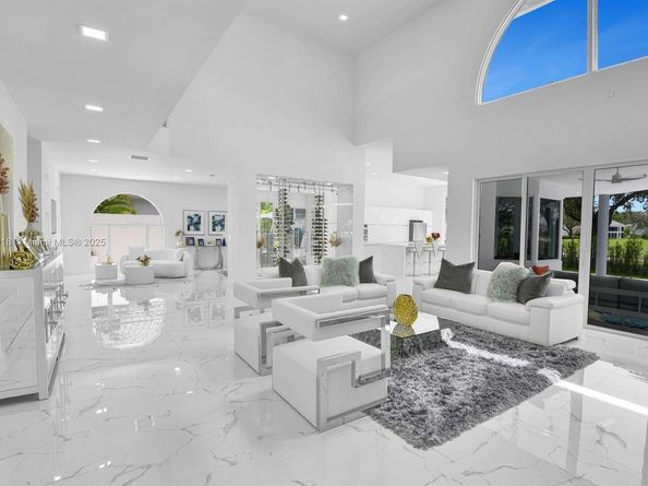 2578 NW 63rd Ln, Boca Raton FL 33496