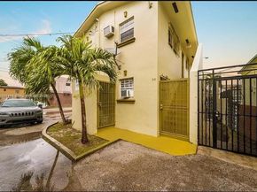 1500 NW 69th Ter, Miami FL 33147