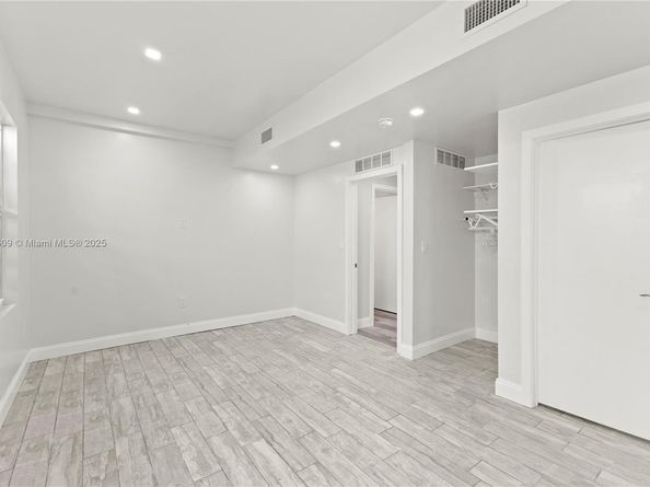 5820 NW 3 Ave, Miami FL 33127