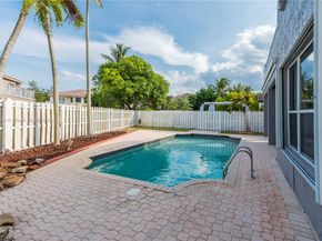 15862 SW 24th St, Miramar FL 33027