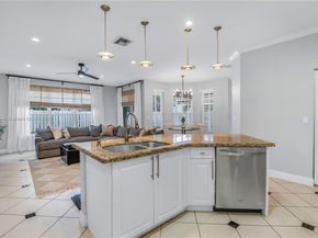 15862 SW 24th St, Miramar FL 33027