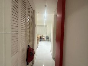 1958 Monroe St 102, Hollywood FL 33020