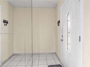 911 NW 22nd Pl, Miami FL 33125