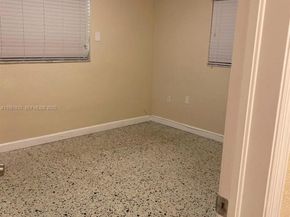 911 NW 22nd Pl, Miami FL 33125