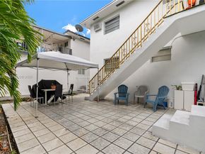 911 NW 22nd Pl, Miami FL 33125
