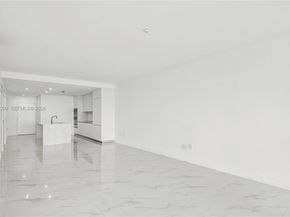 700 NE 24TH St 4102, Miami FL 33137