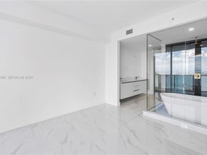 700 NE 24TH St 4102, Miami FL 33137