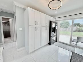 2462 NW 62nd Ter, Margate FL 33063