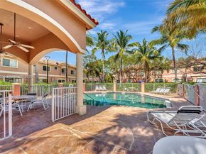 7941 Catalina Cir 7941, Tamarac FL 33321