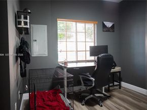 7941 Catalina Cir 7941, Tamarac FL 33321