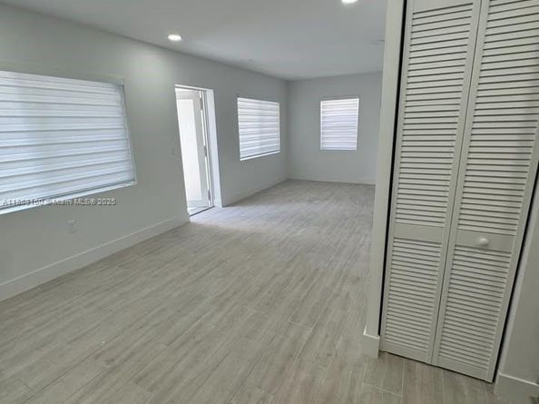 1670 SW 11th Ter, Miami FL 33135
