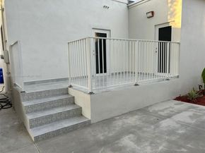 1670 SW 11th Ter, Miami FL 33135