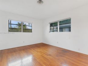 80 NE 48th St, Oakland Park FL 33334