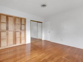80 NE 48th St, Oakland Park FL 33334