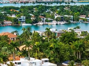 271 N Hibiscus Dr, Miami Beach FL 33139