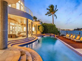 271 N Hibiscus Dr, Miami Beach FL 33139