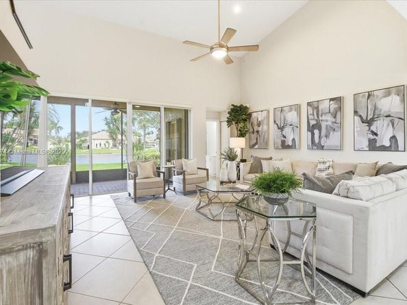 13931 NW 19th St, Pembroke Pines FL 33028