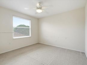 13931 NW 19th St, Pembroke Pines FL 33028