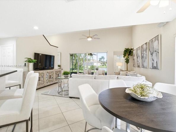 13931 NW 19th St, Pembroke Pines FL 33028