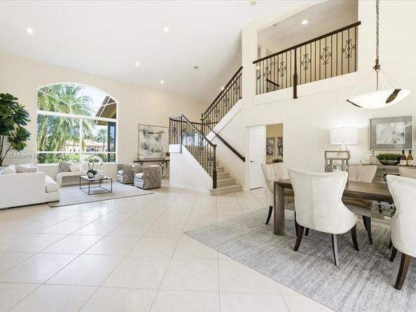 13931 NW 19th St, Pembroke Pines FL 33028