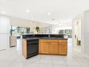 13931 NW 19th St, Pembroke Pines FL 33028