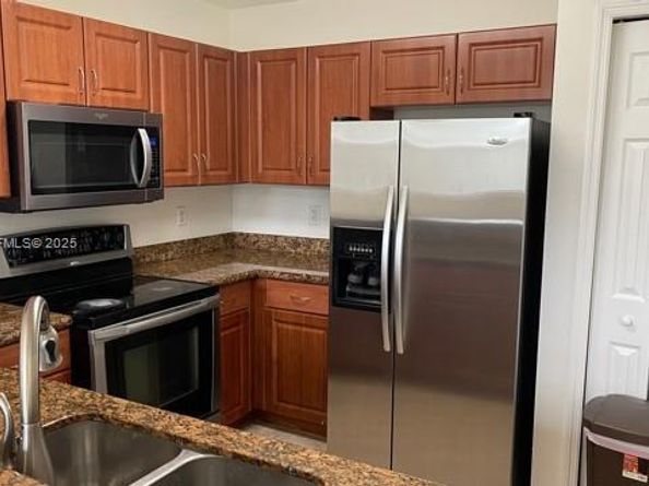 11201 NW 83rd St 205, Doral FL 33178