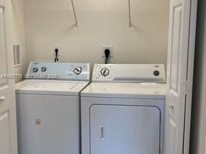 11201 NW 83rd St 205, Doral FL 33178