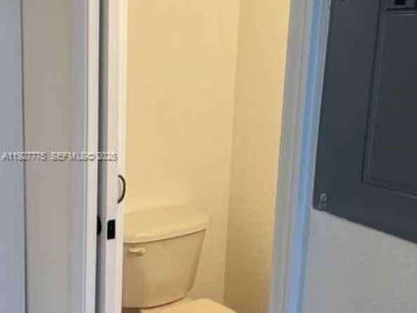 11201 NW 83rd St 205, Doral FL 33178