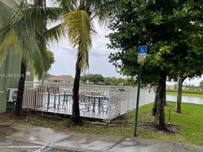 11201 NW 83rd St 205, Doral FL 33178