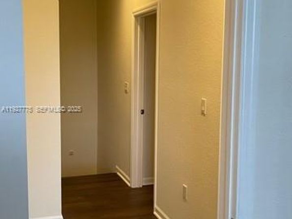 11201 NW 83rd St 205, Doral FL 33178