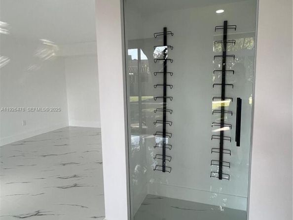 20610 NE 7th Ct, Miami FL 33179