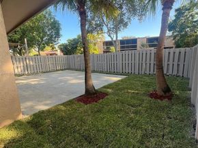 20610 NE 7th Ct, Miami FL 33179