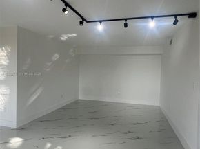 20610 NE 7th Ct, Miami FL 33179