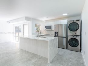 13900 SW 65th Ter 9, Miami FL 33183