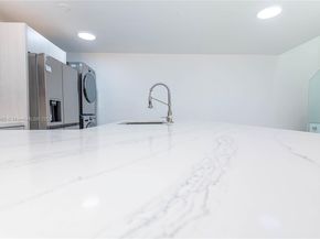 13900 SW 65th Ter 9, Miami FL 33183