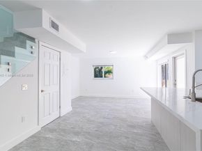 13900 SW 65th Ter 9, Miami FL 33183