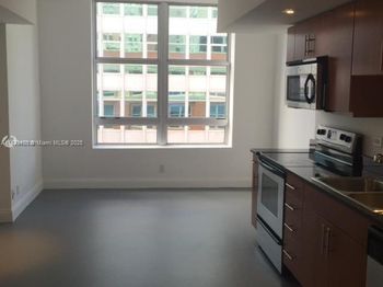 111 E Flagler St
