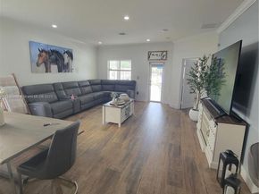 405 NE 25th Ter, Homestead FL 33033