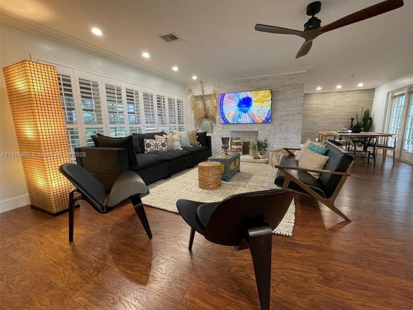 2719 SE 11th St, Pompano Beach FL 33062