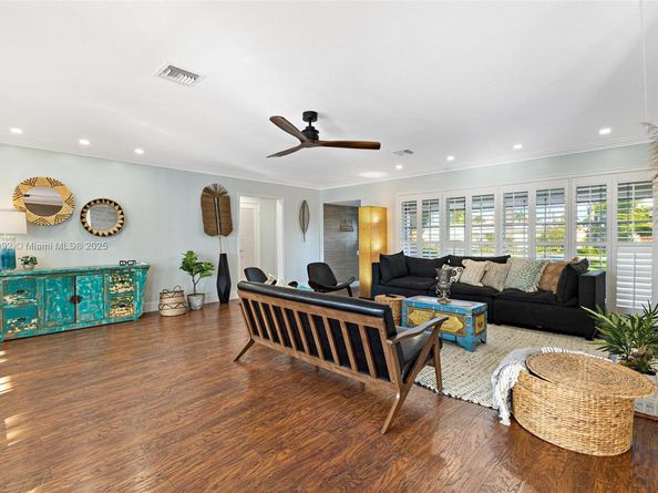 2719 SE 11th St, Pompano Beach FL 33062